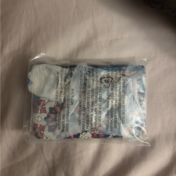 Vera Bradley Blue and White Patterned Wallet - Picture 2 of 2